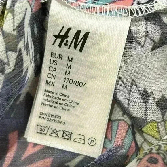 H&M Sheer Swim Cover Shorts Lace Trim Floral Paisley Print 1” Inseam Size M - Picture 3 of 7